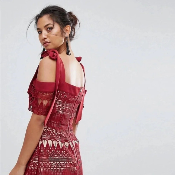 Keepsake The Label Walk On By Maroon Red Lace Mini Dress - Picture 2 of 11